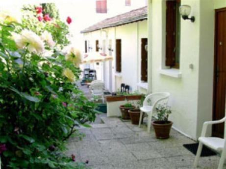 Arcantis Hotel Metropole Chatel-Guyon Exterior photo